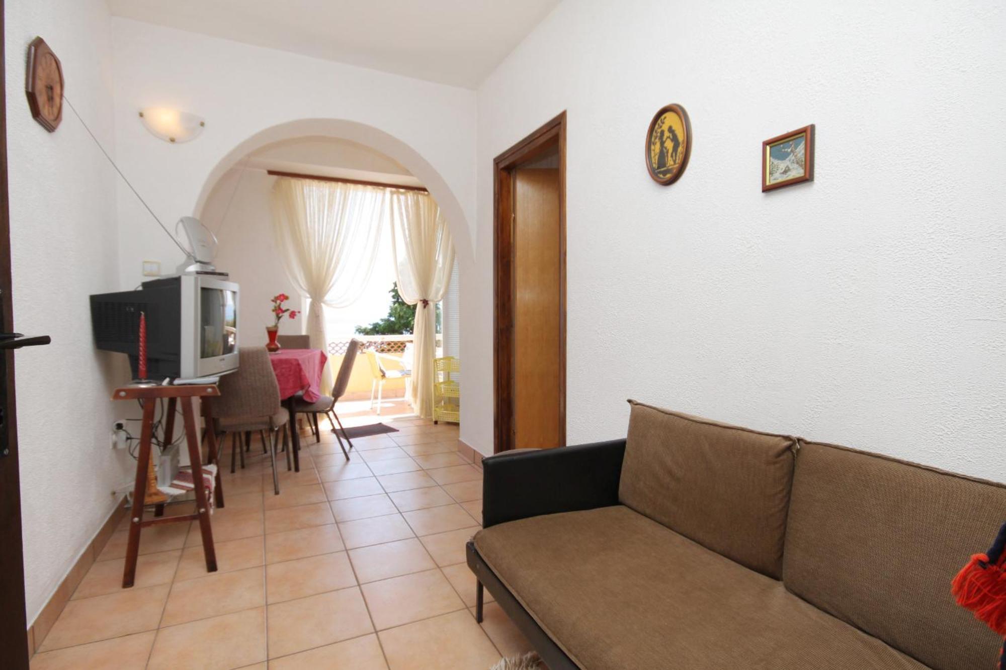 Apartments By The Sea Novi Vinodolski - 5558 Rom bilde